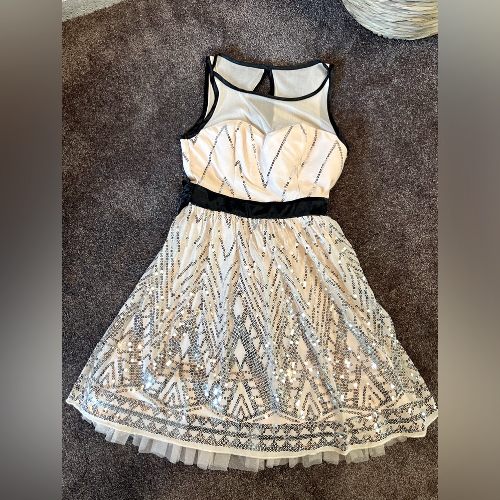 Ruby Rox, women’s dress size 3, color pink/peach